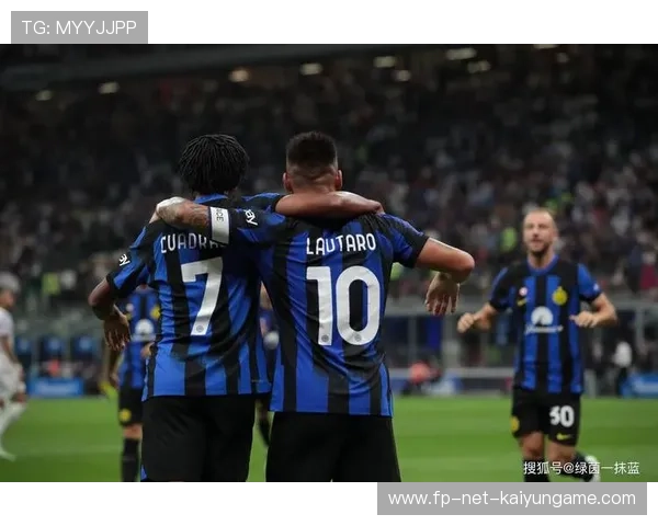 国米劳塔罗凌空抽射皮球势大力沉——现场的震动与生活的驱动力